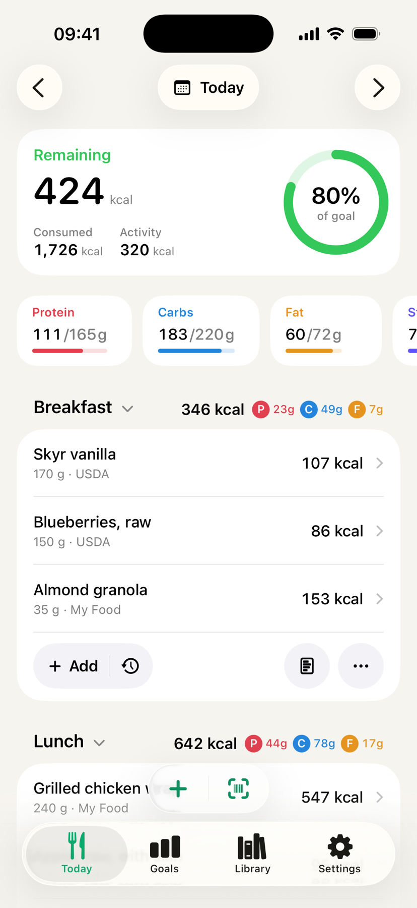 The Calio Today screen, showing calories remaining, macro progress, and a breakfast diary.